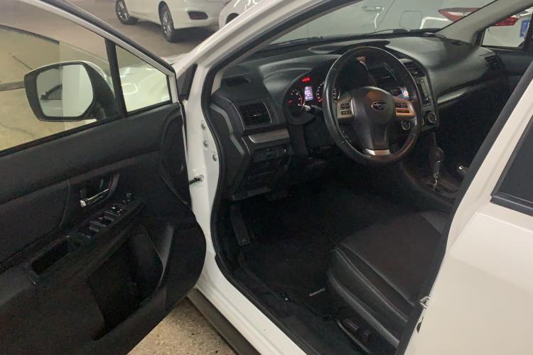 Used Subaru XV 2014 2.0i Luxury Edition