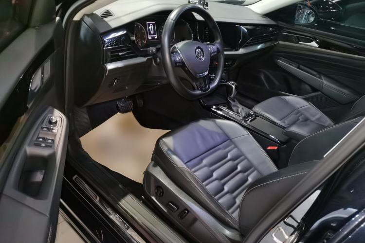 Used Volkswagen Passat 2020 330TSI Elite Edition China VI
