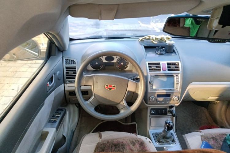 Used Geely Auto Classic Emgrand 2013 Sedan 1.8L Manual Elite CNG Model
