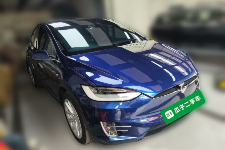 Used Tesla Model X 2019 Long-Range Version Front Right 45 Deg