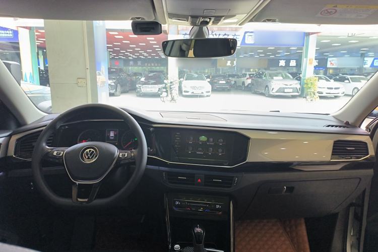 Used Volkswagen Tayron 2022 280TSI Two-Wheel Drive Luxury Smart Connectivity Version