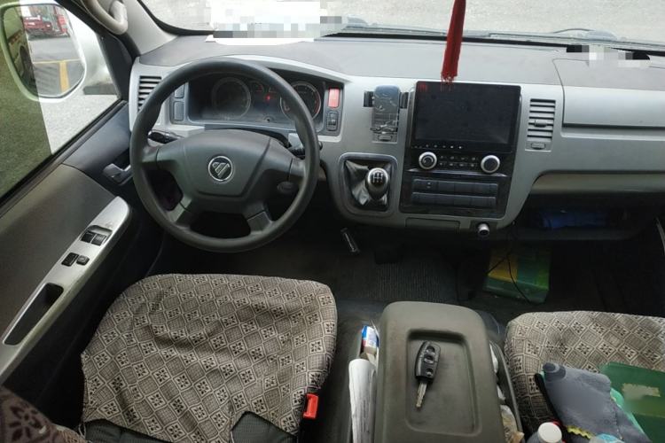 Used Foton Scenic G7 2016 2.0L Commercial Version Long Wheelbase High Roof – 4Q20M
