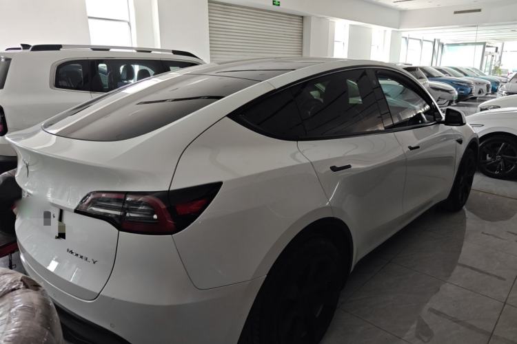Used Tesla Model Y 2022 Rear-Wheel-Drive Version
