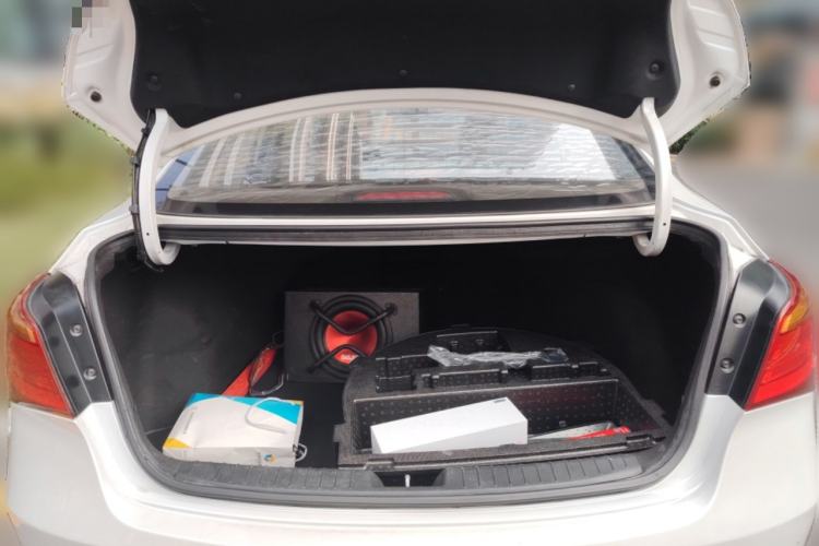 Used Hyundai Mistra 2016 1.8L Automatic Smart GLS Trunk