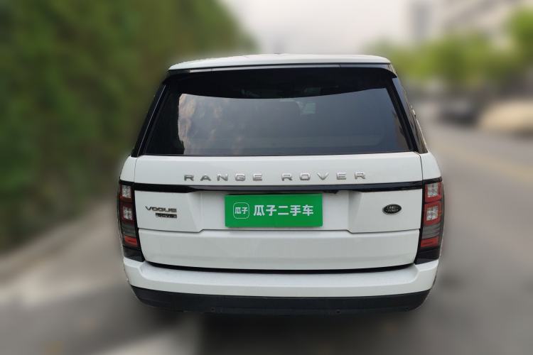 Used Land Rover Range 2017 3.0 SC V6 Vogue Extended Version Rear