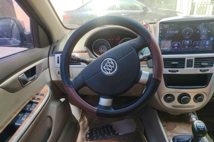 Used Buick Excelle 2015 1.5L Manual Classic Trim
