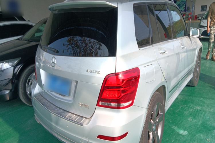 Used Mercedes-Benz GLK-Class 2013 GLK 300 4MATIC Dynamic Sunroof Model