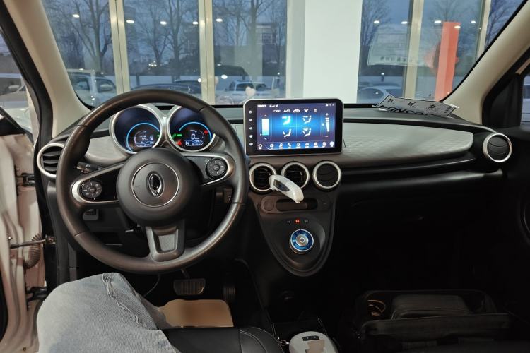 Used ORA Black Cat 2021 351 km Standard Version
