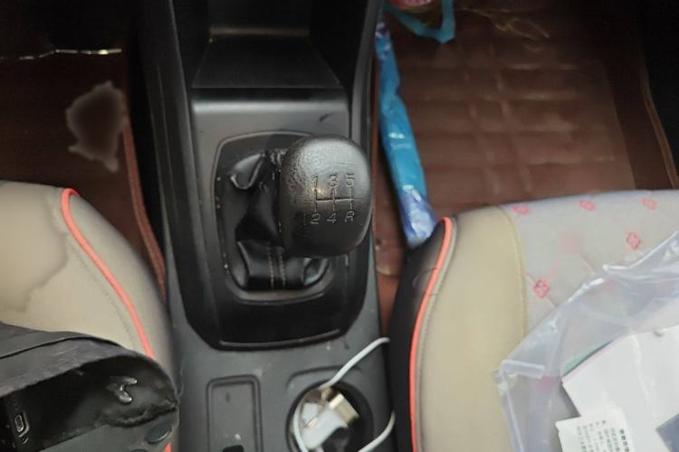 Used Baojun 310 2016 1.2L manual Comfort trim level
