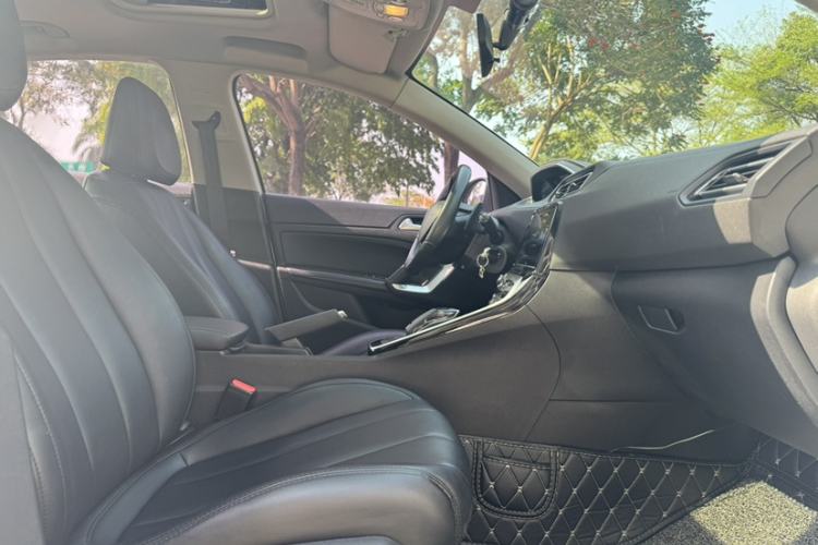 Used Peugeot 308 2019 230THP Automatic Luxury Edition China VI Standard
