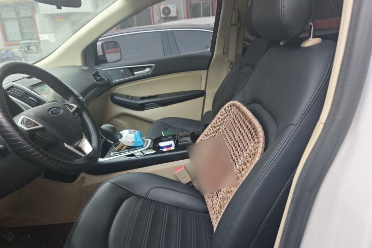 Used Ford Edge 2016 EcoBoost 245 Two-Wheel-Drive Titanium 5-Seater
