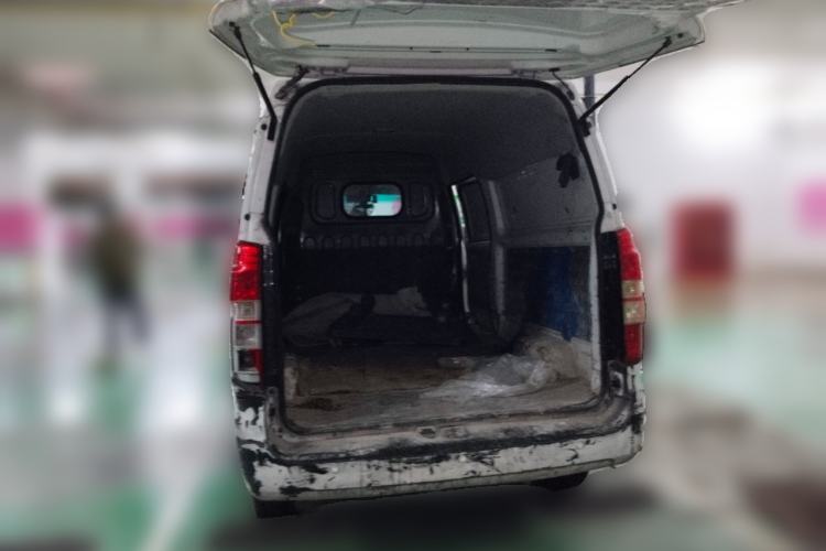 Used Sunlong DST 5 2021 All-Electric Van with 41.86 kWh Trunk