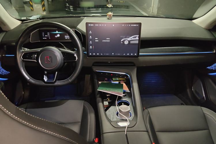 Used Zeekr 001 2022 Ultra-Long Range Single-Motor WE Version Center Console