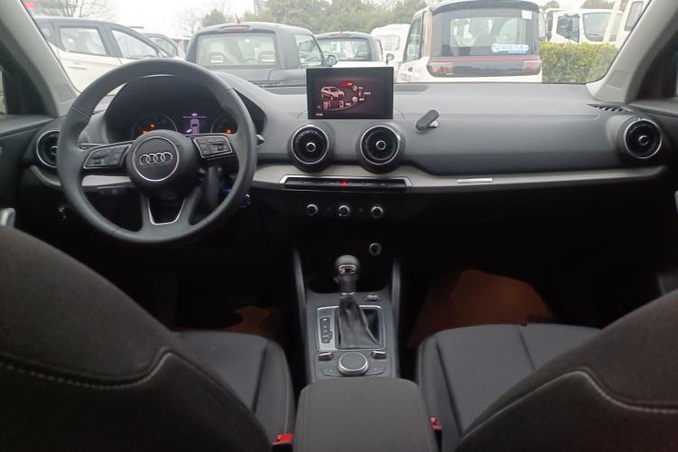 Used Audi Q2L 2021 35 TFSI Progressive Dynamic Edition
