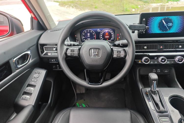 Used Honda Civic 2022 240TURBO CVT Dynamic Edition Steering Wheel