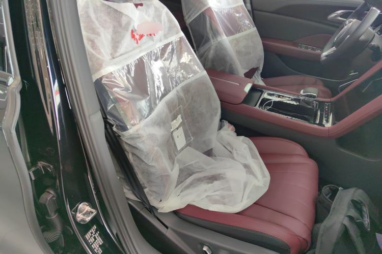 Used Hongqi H5 2025 1.5T DCT Xuan Ying Edition
