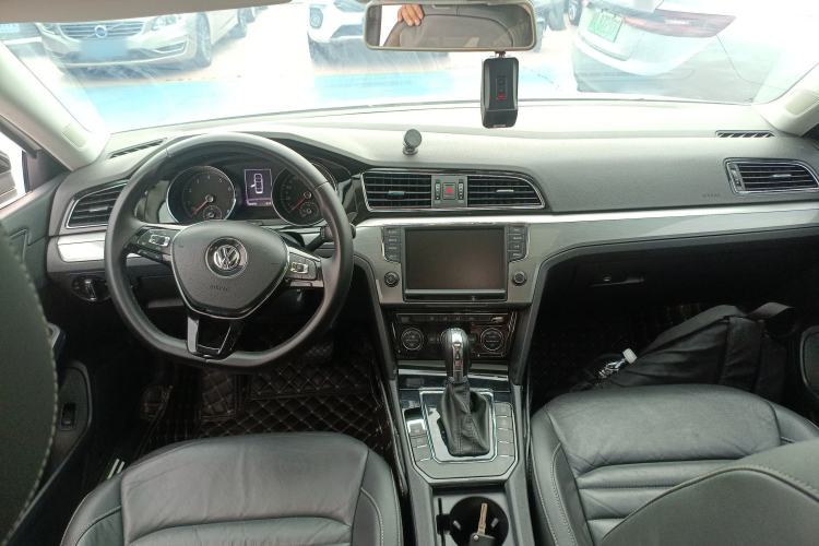 Used Volkswagen Lamando 2018 280TSI DSG Comfort Edition
