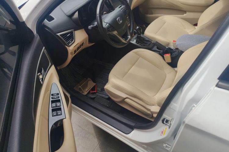 Used CHANGAN Eado 2016 1.6L Automatic LingShang Model
