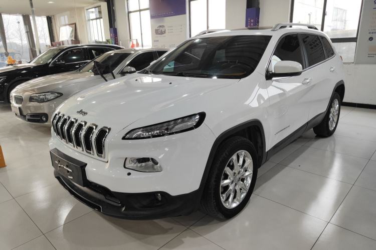 Used Jeep Cherokee 2014 2.4L Luxury Edition