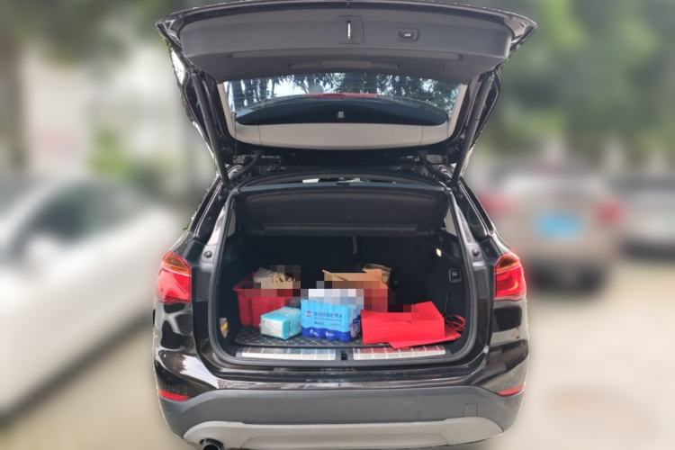 Used BMW X1 2016 sDrive18Li Premium Edition Trunk