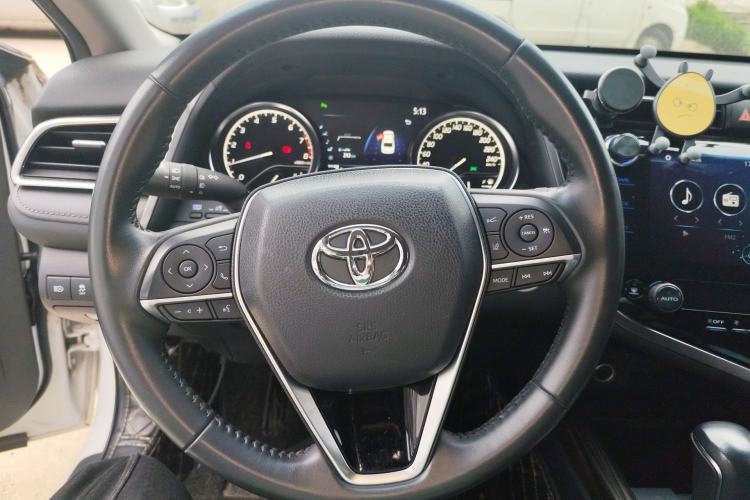 Used Toyota Camry 2019 Revised Version 2.0G Luxury Edition