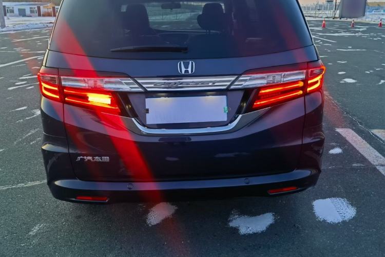 Used Honda Odyssey 2015 2.4L Luxury Edition