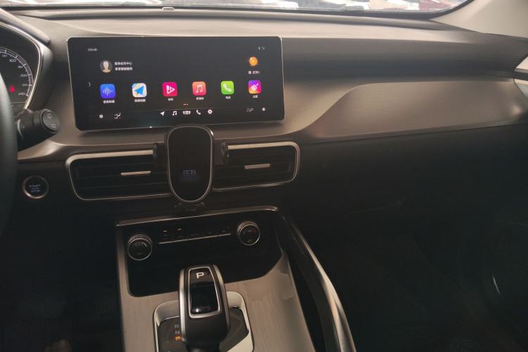 Used Geely Auto Coolray 2019 260T DCT Knight China VI Standard Center Console