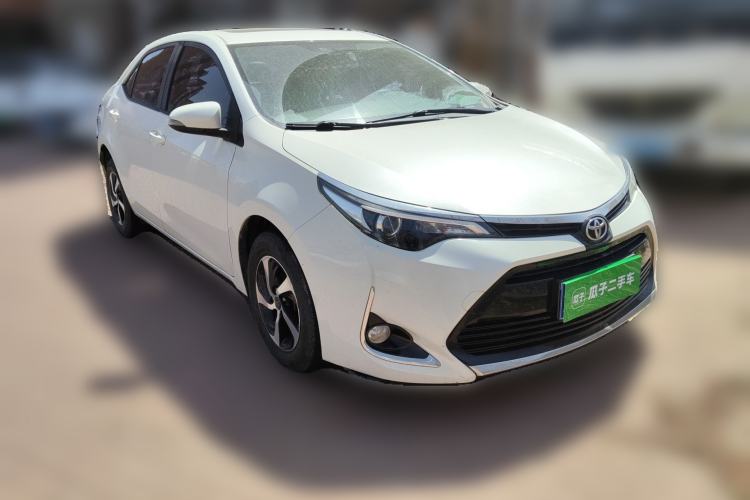 Used Toyota Levin 2017 Revised 185T CVT Elite Edition China V Standard Front Right 45 Deg