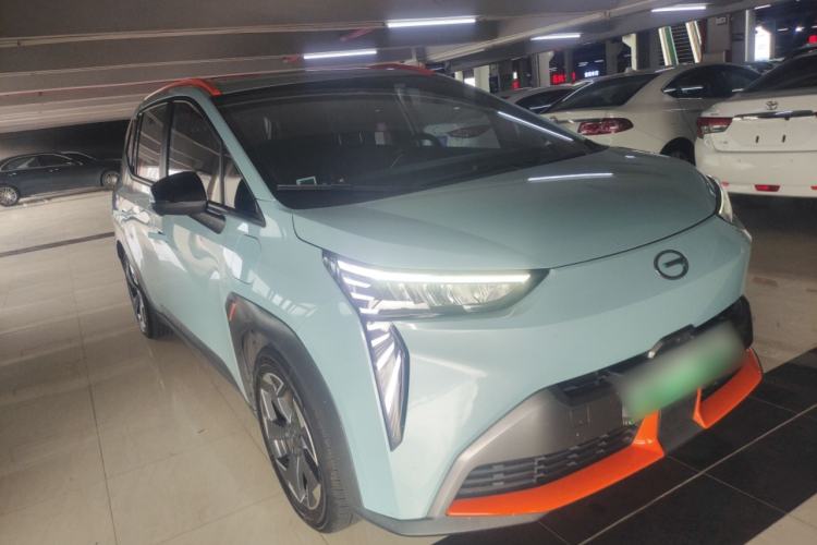 Used AION Y 2022 70 Intelligent Edition Lithium Iron Phosphate Front Right 45 Deg