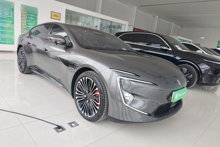 Used Avatr 12 2025 Ultra Extended-Range Edition