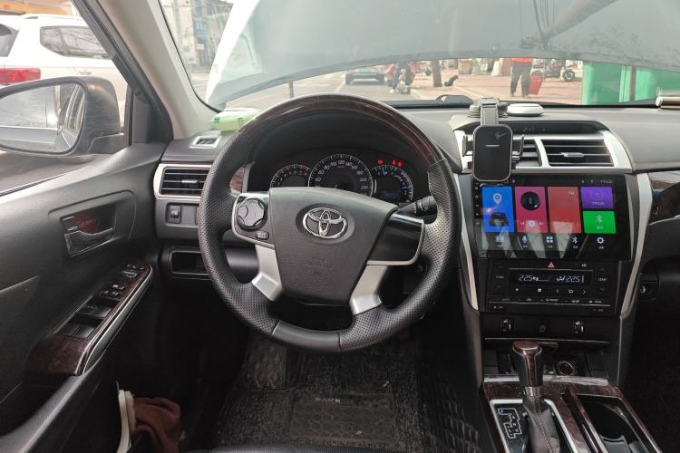 Used Toyota Camry 2016 2.0G 10th Anniversary Leading Edition