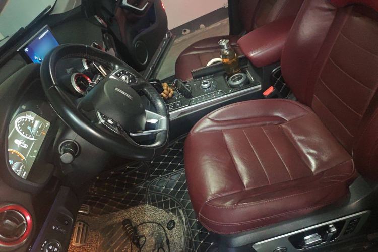 Used Wey VV7 2017 2.0T Flagship Model
