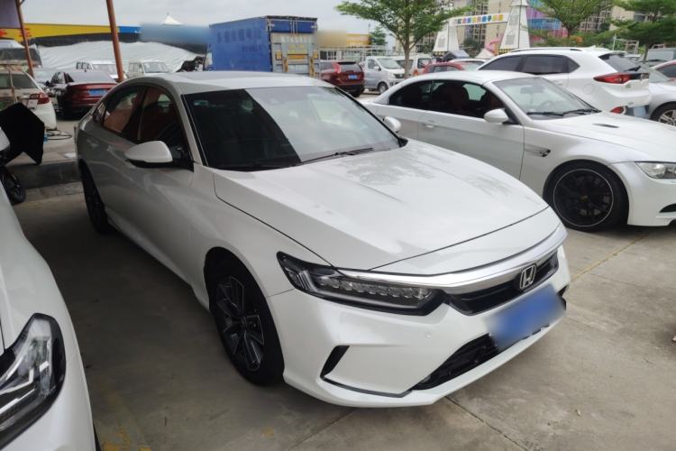 Used Honda Inspire 2022 260TURBO Elegant Edition Front Right 45 Deg