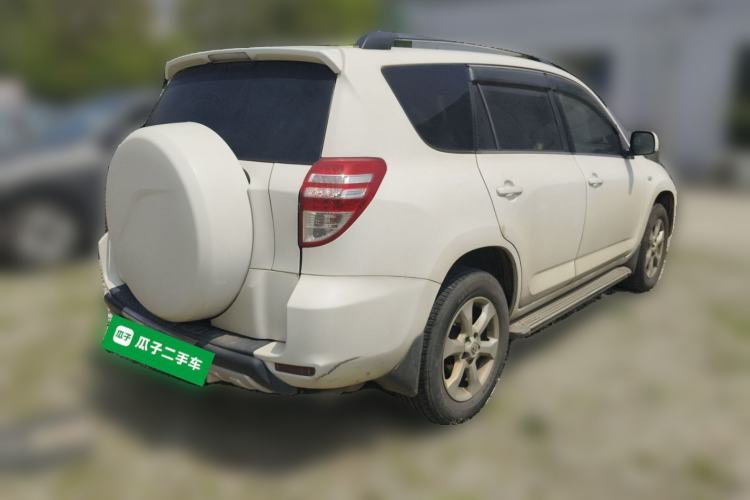 Used Toyota RAV4 2013 2.0L CVT Two-Wheel Drive Urban Edition Rear Right 45 Deg