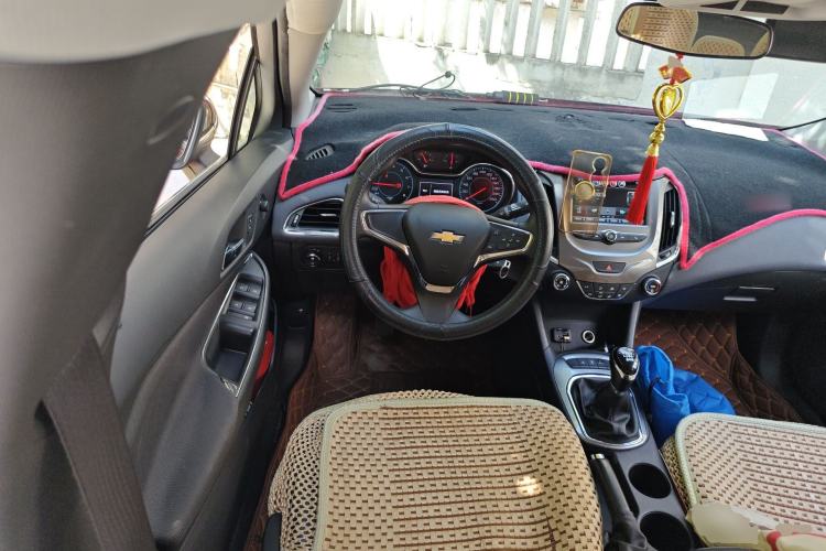 Used Chevrolet Cruze 2017 1.5L Manual Xuanfeng Edition Steering Wheel