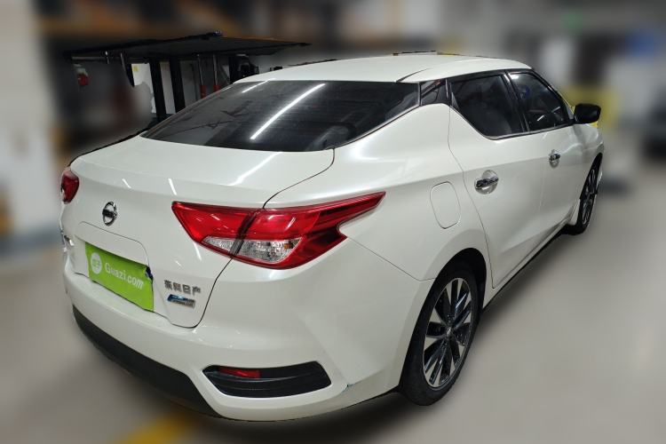 Used Nissan Lannia 2016 1.6L CVT Smart Cool Edition Rear Right 45 Deg