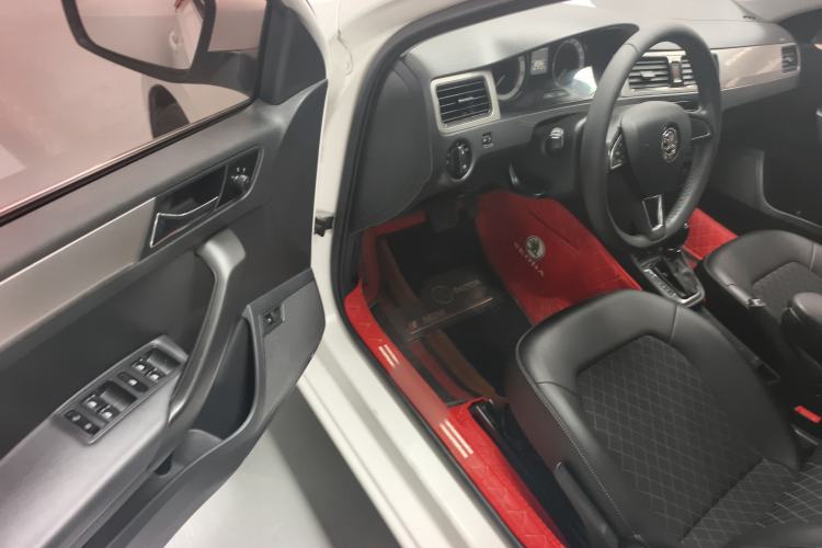 Used Skoda Rapid 2019 1.5L Automatic Comfort Edition China VI Standard
