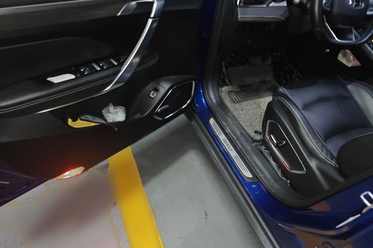 Used Geely Auto Emgrand X7 Sport 2020 1.8TD DCT ZhiZun PRO Driver Seat