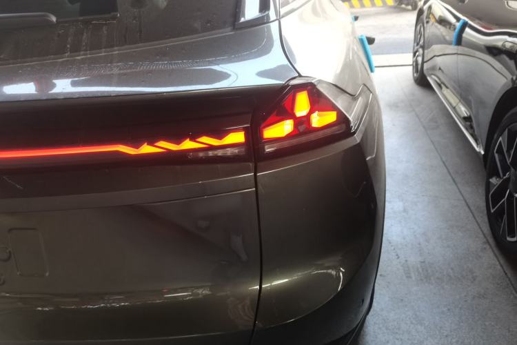 Used Deepal S07 2025 215Max Huawei Qiankun Intelligent Driving ADS SE Range-Extended Version Exterior 6