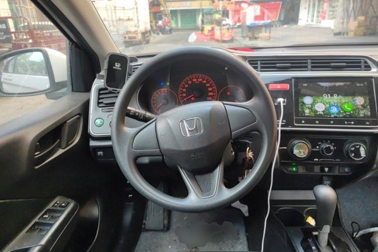 Used Honda Gienia 2017 1.5L CVT Classic Edition
