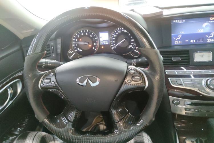 Used Infiniti Q70 2017 Q70L 2.5L Enjoyment Edition
