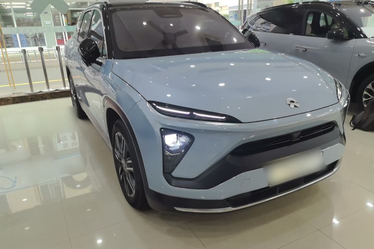 Used Nio ES6 2020 420 km Sport Edition Front Right 45 Deg