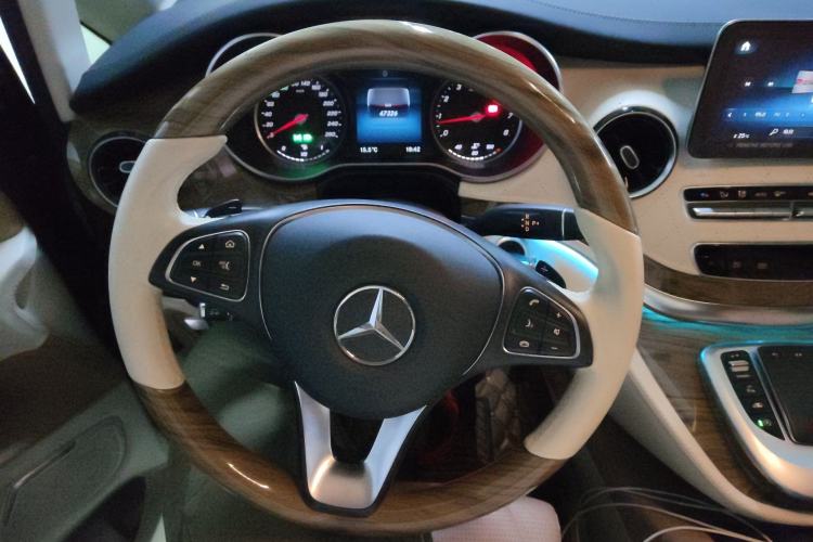 Used Mercedes-Benz V-Class 2022 V 260 L Long Wheelbase Prestige Edition
