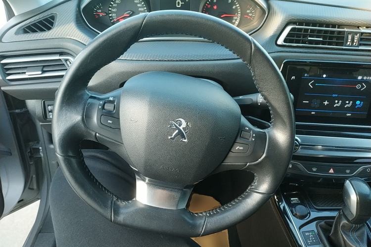 Used Peugeot 308 2018 230THP Automatic Luxury Edition
