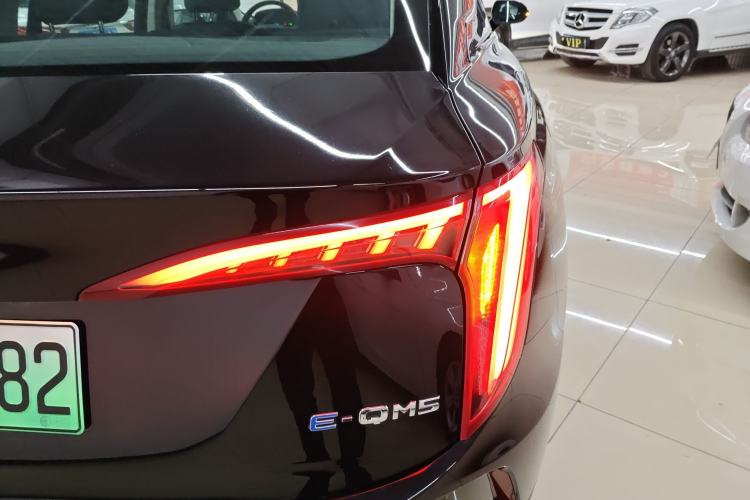 Used Hongqi E-QM5 2021 Charging Version Flagship Edition Right Rear Taillight