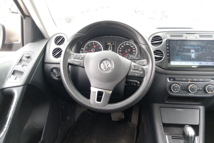 Used Volkswagen Tiguan 2016 300TSI Automatic All-Wheel Drive Fashion Vision Edition Steering Wheel