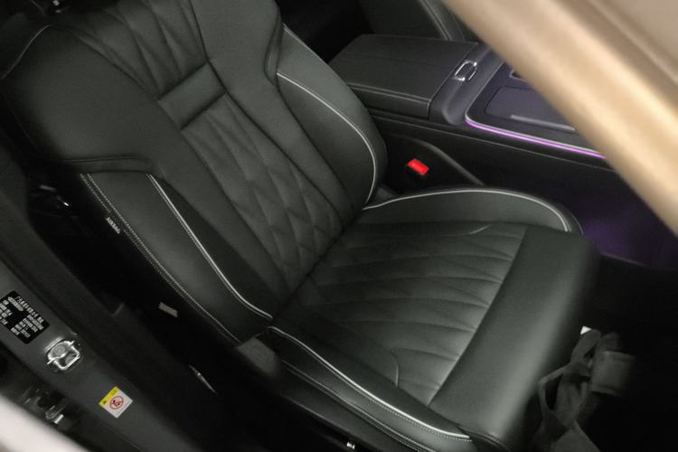 Used GAC Trumpchi GS8 2022 Flagship Series 2.0 TGDI Four-Wheel Drive Luxury Smart Connectivity Version (7 Seats)
