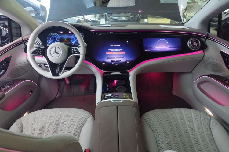 Used Mercedes-Benz EQS 2022 Updated Version 450+ Pioneer Edition Center Console