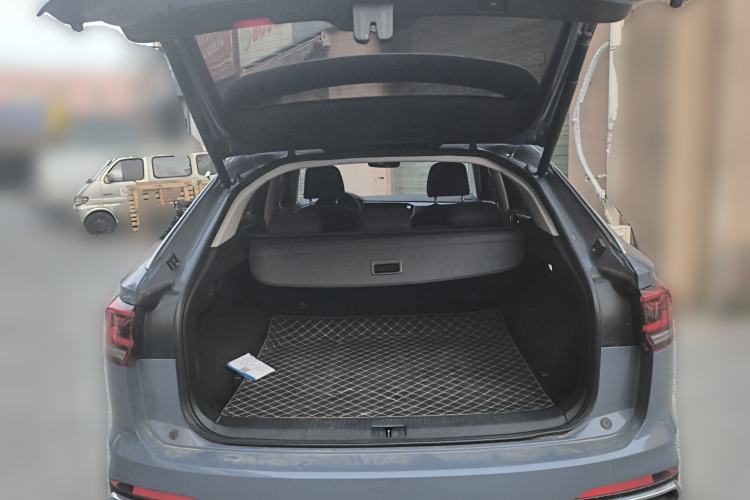 Used Volkswagen Tayron X 2020 330TSI Two-Wheel Drive Luxury Smart Connectivity Version Trunk