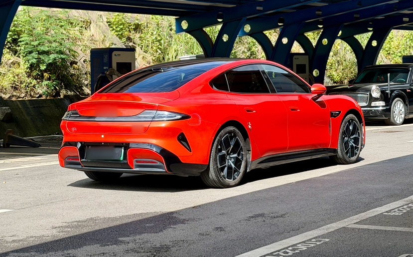 Xiaomi Auto SU7 2024 Rear-Drive Long-Range Intelligent Driving Version — снимка 12